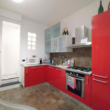 Appartamento in centro Savona Esterno foto