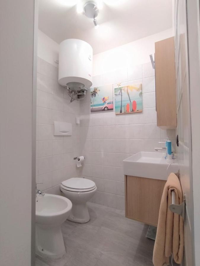 Appartamento in centro Savona Esterno foto
